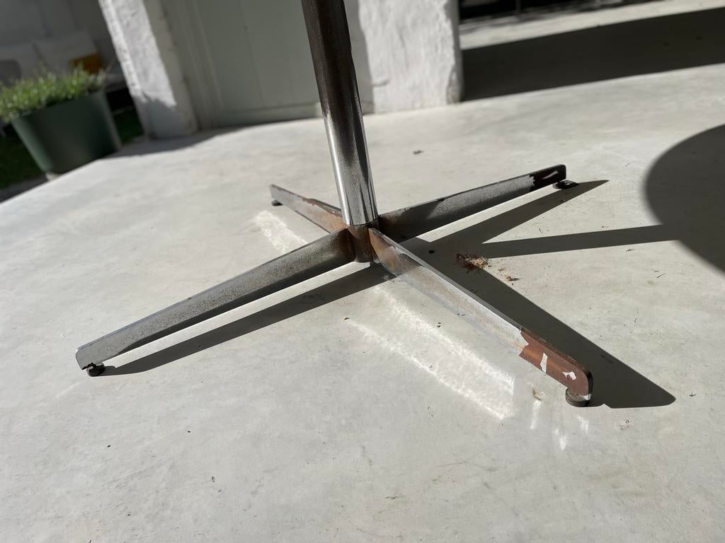 Ronde eettafel met metalen onderstel (170 cm) - Gebruikt, Huis en Inrichting, Ophalen, Gebruikt, 150 tot 200 cm, Rond