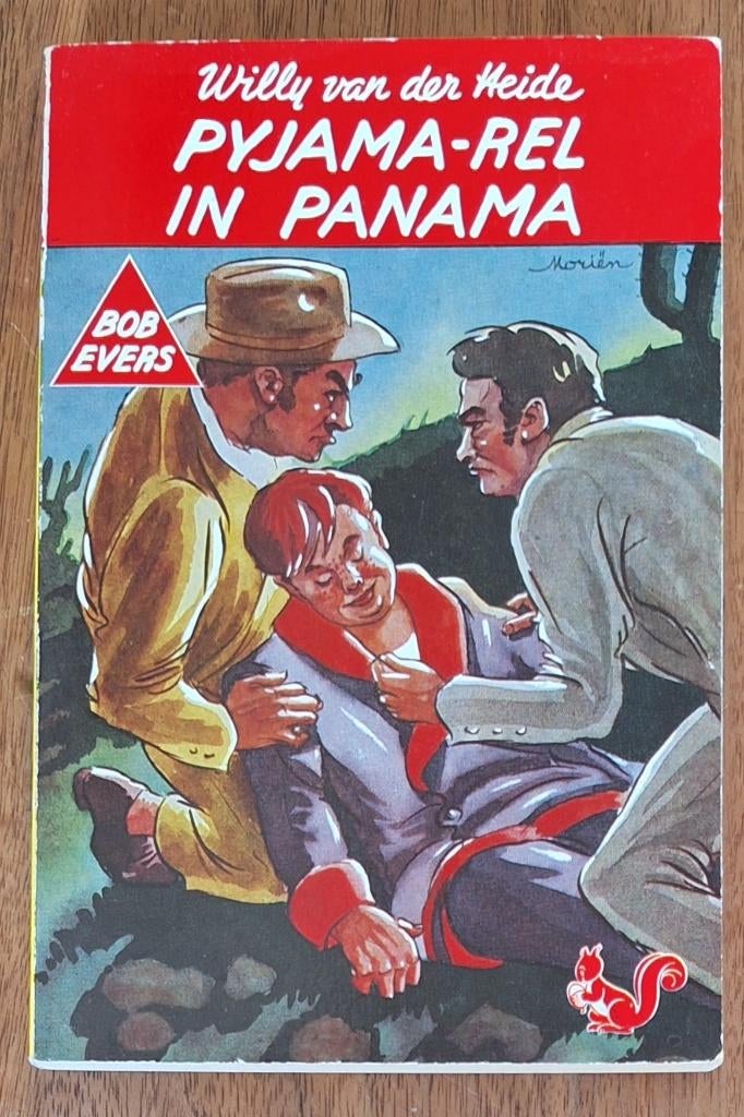 Pyjama-rel in Panama - Willy van der Heide, Boeken, Ophalen of Verzenden, Gelezen, Willy van der Heide
