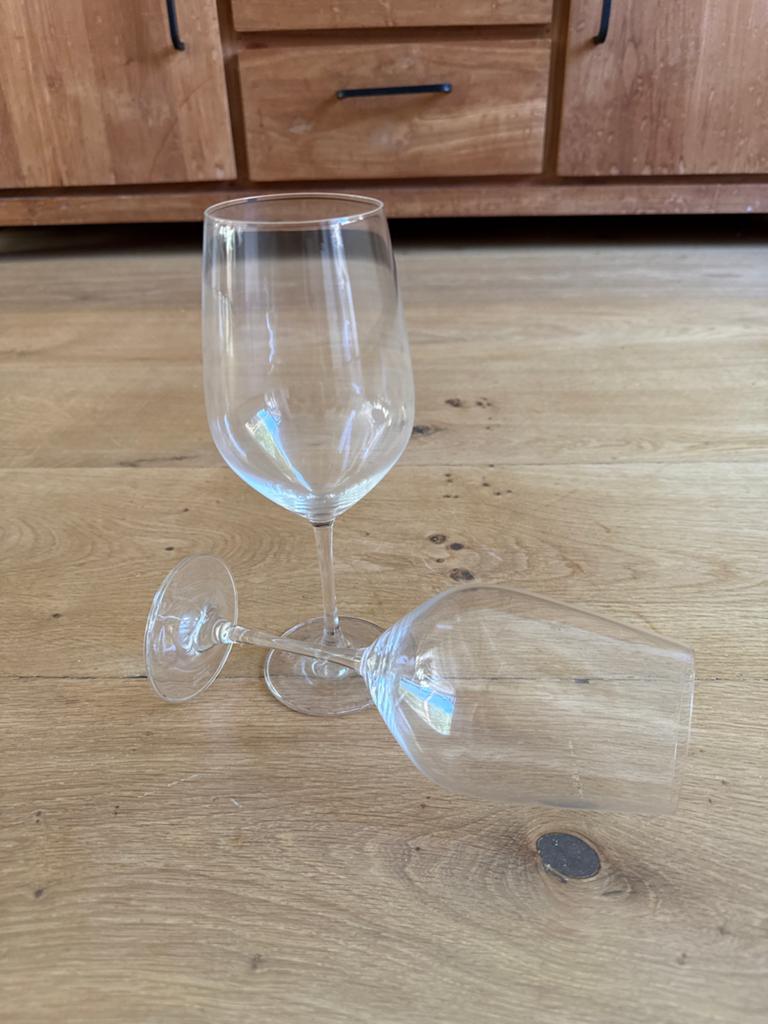 2 Schott Zwiesel wijnglazen, Ophalen, Zo goed als nieuw, Glas, Glas of Glazen