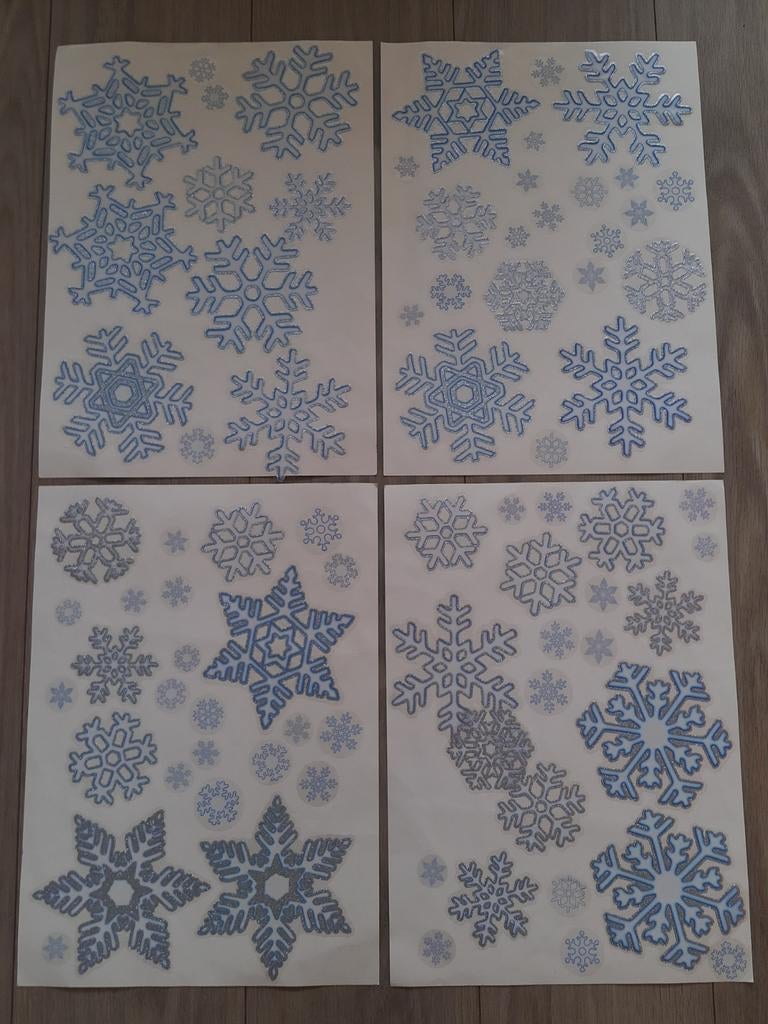 Herbruikbare kerst raamstickers SNEEUWVLOKKEN, Diversen, Kerst, Ophalen of Verzenden, Gebruikt