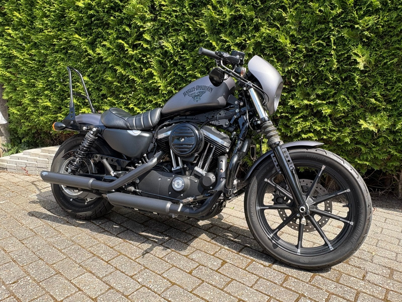 Harley-Davidson Iron 883 | 2018 | 10.966 km, Motoren, Motoren | Harley-Davidson, Particulier, Chopper