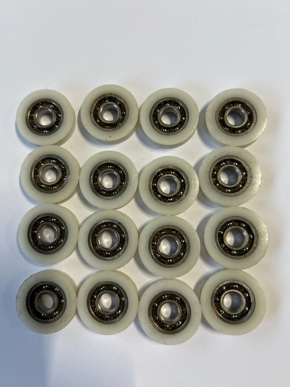 Set van 16 Witte Nylon Katrollen met Kogellagers, Ophalen of Verzenden, Nieuw