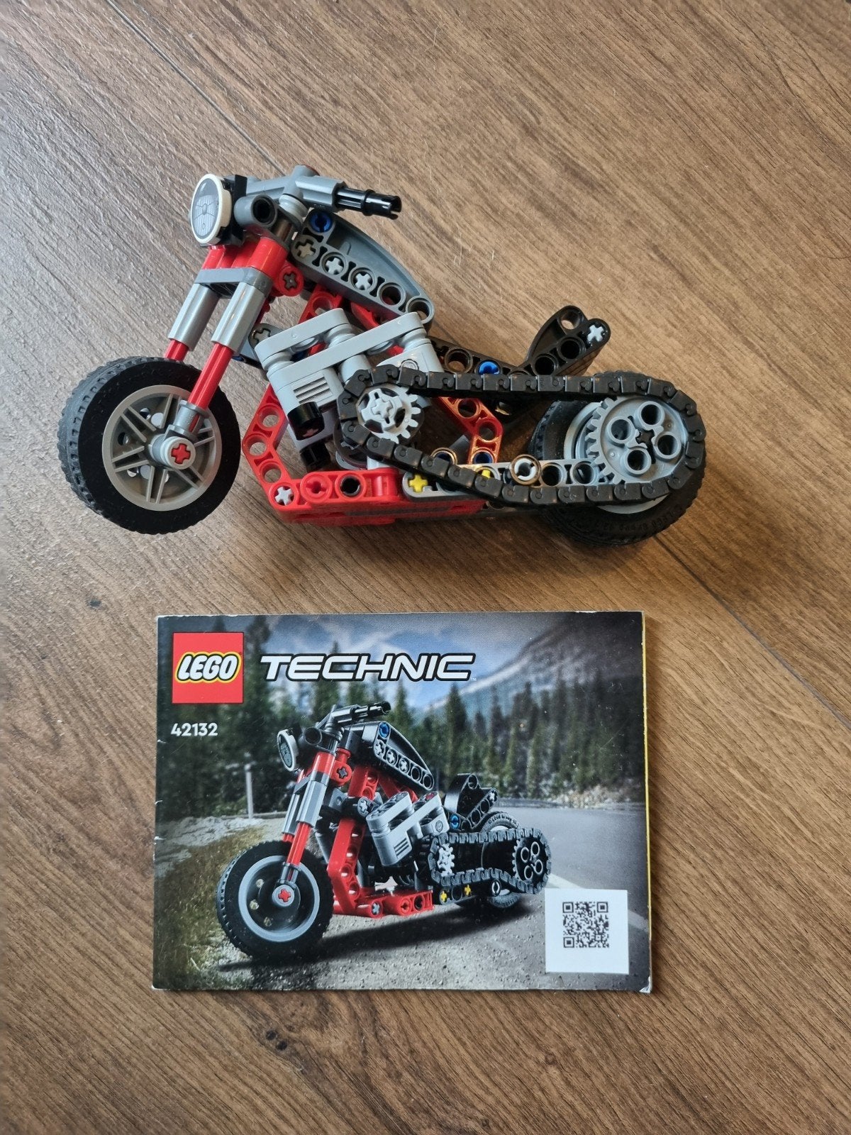 Lego Technic motor modelbouwset - 42132, Lego, Inclusief instructies, Ophalen of Verzenden, Zo goed als nieuw