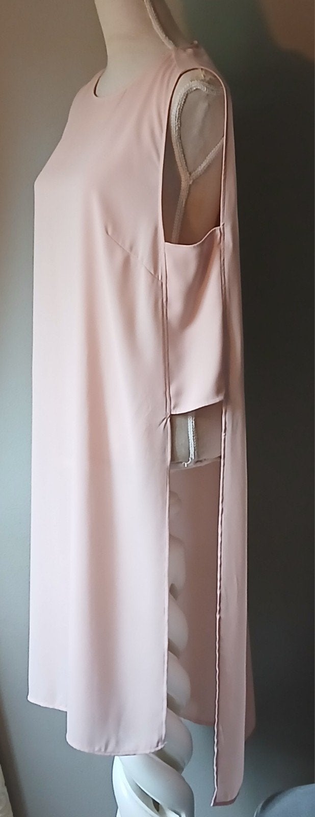 Nieuw! H&M Elegante Lichtroze High-Low Jurk - Maat 44, Kleding | Dames, H&M, Maat 42/44 (L), Nieuw, Ophalen of Verzenden