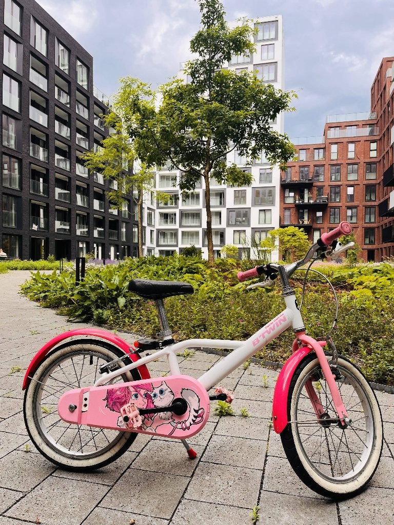 B'Twin Docto Girl 500, Fietsen en Brommers, Fietsen | Meisjes, Ophalen, Gebruikt, Velgrem, Handrem