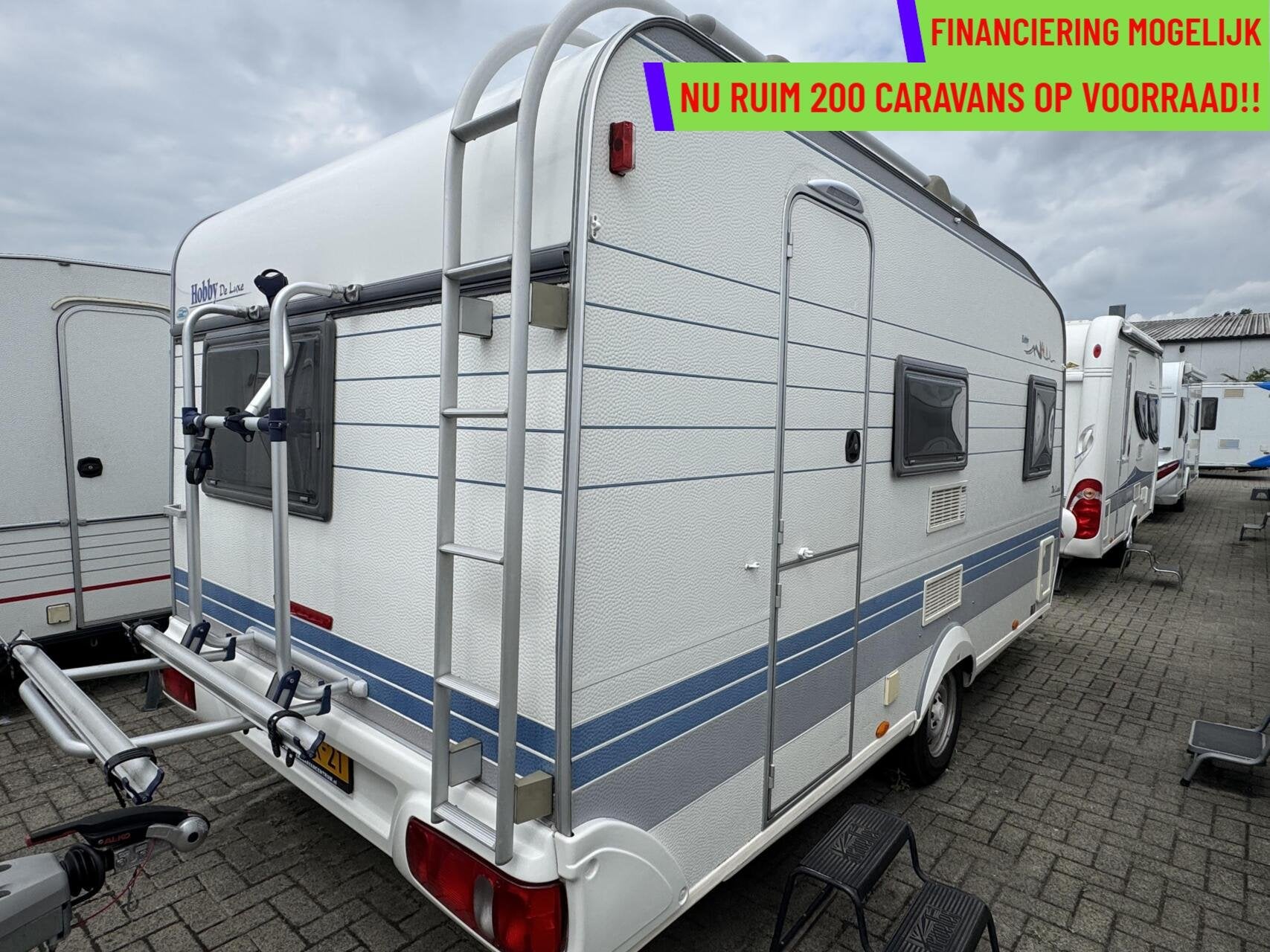 Hobby 440 DE LUXE, FRANSBED, TREINZIT, FIETSENDRAGER, Caravans en Kamperen, Caravans, Hobby, Bedrijf, 6 tot 7 meter, Douche