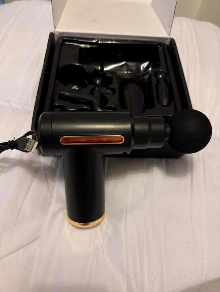 Massage Gun met Opzetstukken en Snelheidsstanden, Ophalen of Verzenden, Zo goed als nieuw, Apparaat