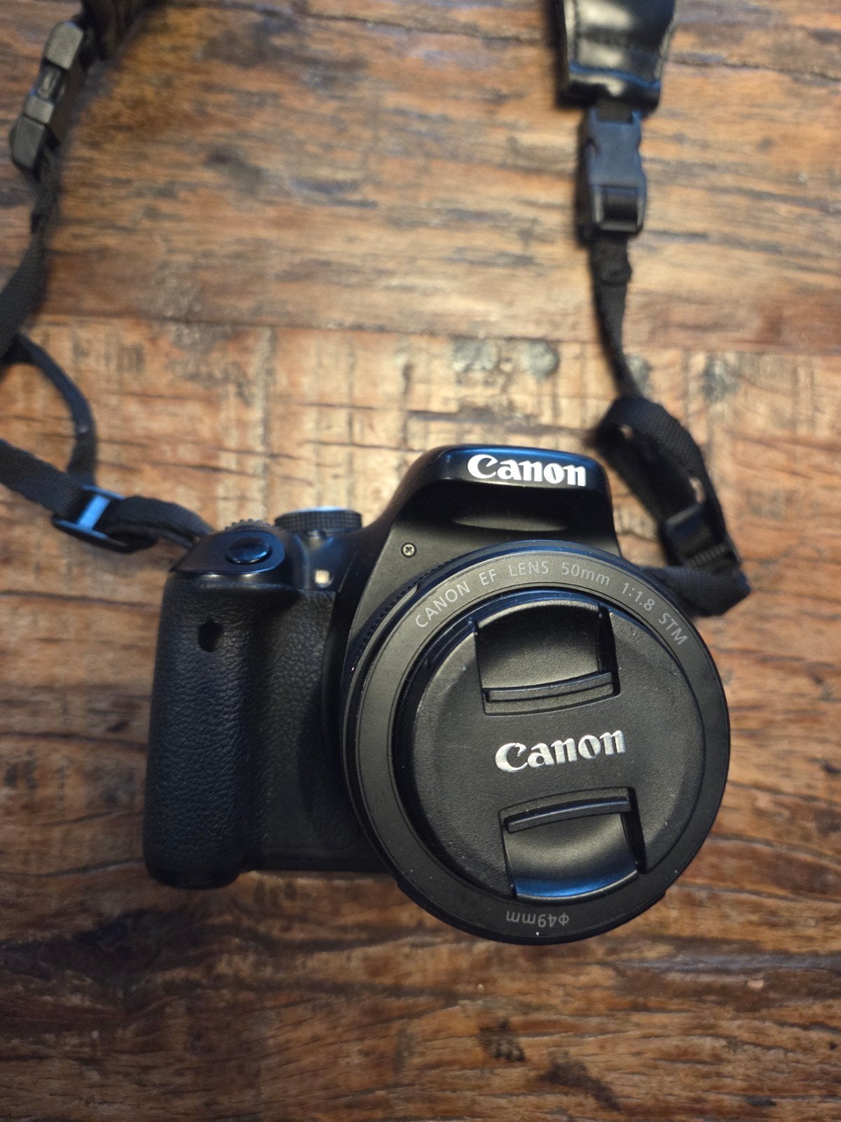 Canon EOS 600D Spiegelreflexcamera met 50mm lens, Gebruikt, Spiegelreflex, Verzenden, Canon