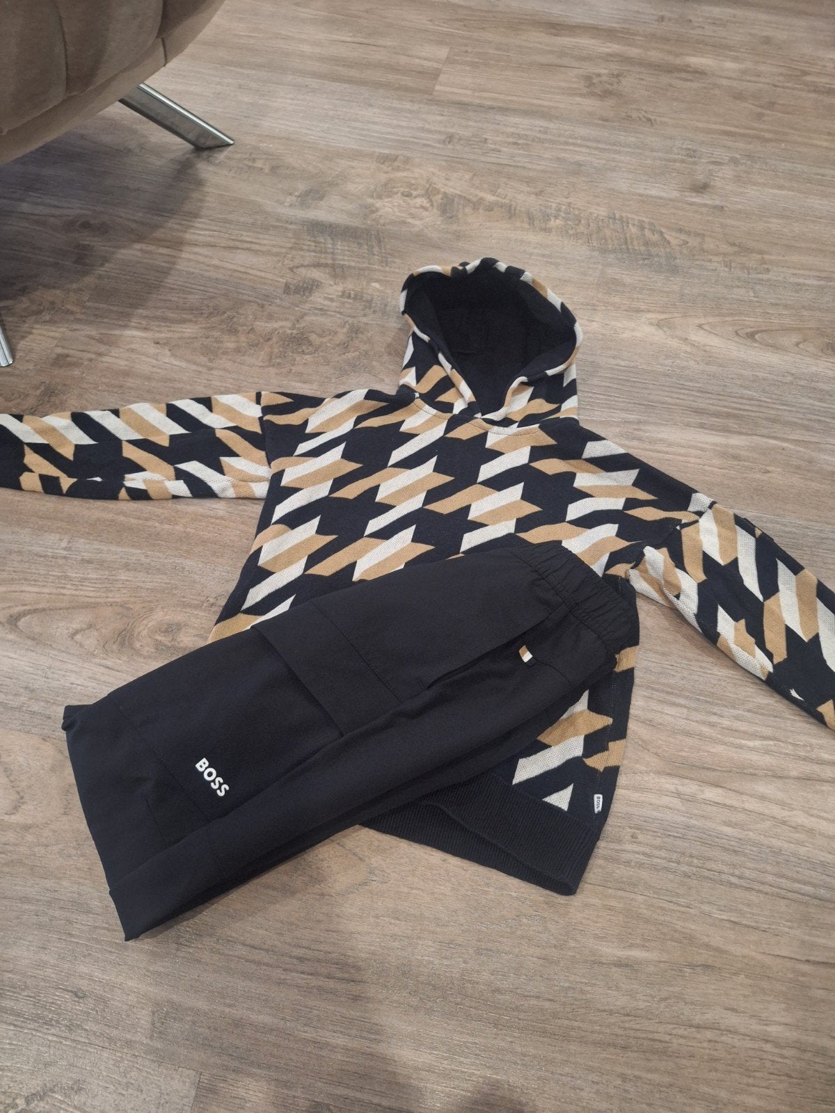 verschillende merk kleding te koop jongens moncler enz, Ophalen of Verzenden