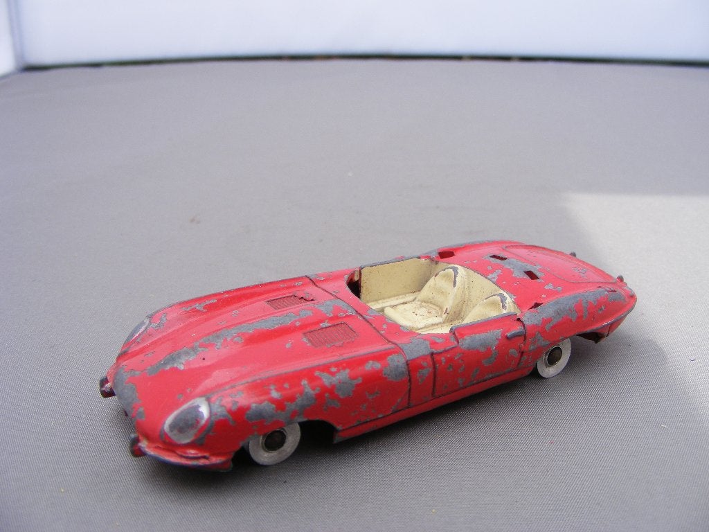 Jaguar e type cabriolet, dinky toys incompleet, Ophalen of Verzenden, Gebruikt, Auto