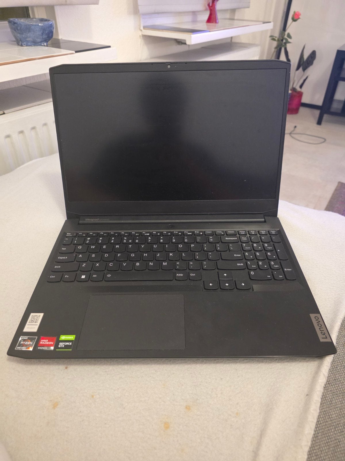 Lenovo IdeaPad Gaming 3 15ACH6 - Krachtige Gaming Laptop, Computers en Software, Windows Laptops, Zo goed als nieuw, 15 inch, SSD