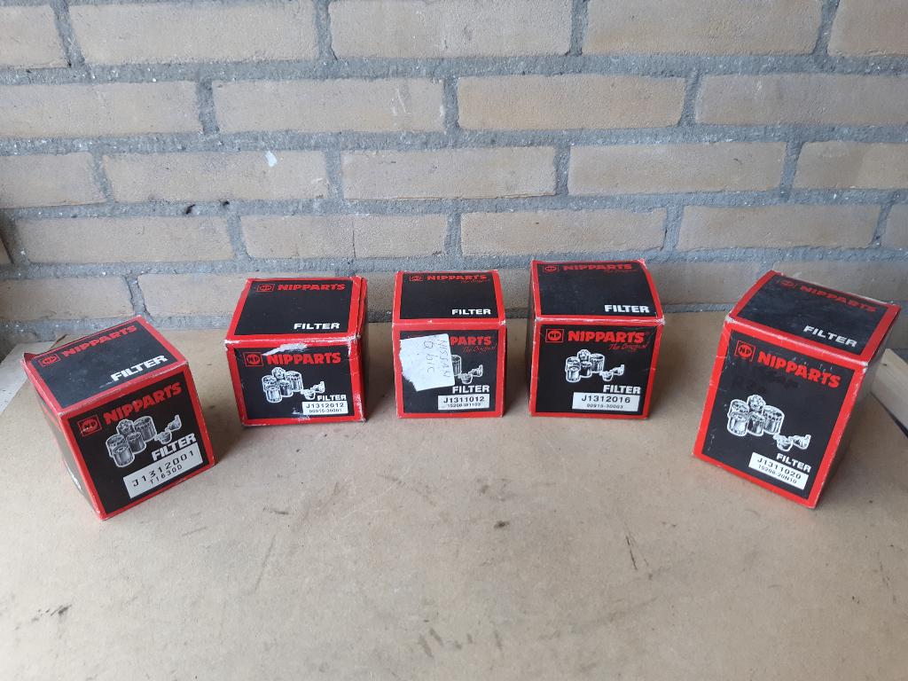 5x Oliefilter - Nieuw - Nipparts - 1 Koop: €10,-, Verzenden