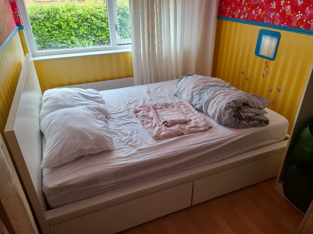 Ikea 200 x 140 bed met bedframe, Ophalen, Gebruikt, Wit, Tweepersoons