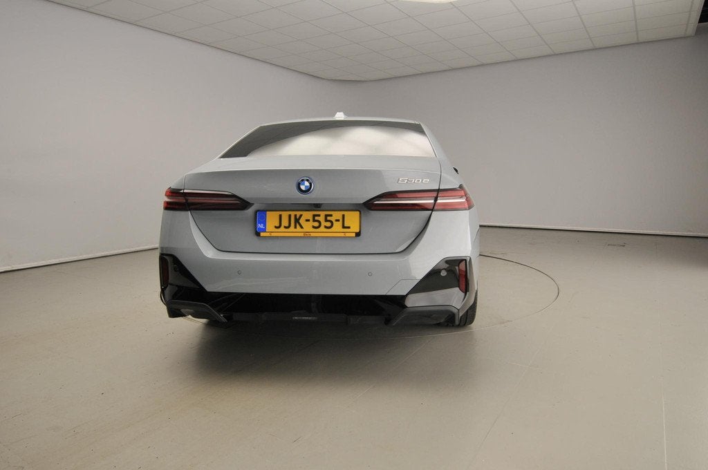 BMW 5 Serie Sedan 530e | M-Sportpakket | LED | Navigatie | A, Auto's, Automaat, 1998 cc, Achterwielaandrijving, 4 cilinders