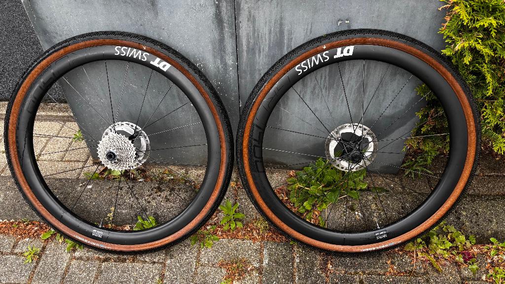 GRC 1400 SPLINE db 42 12/142 mm, Fietsen en Brommers, Fietsonderdelen, Dt swiss, Zo goed als nieuw, Racefiets, Carbon