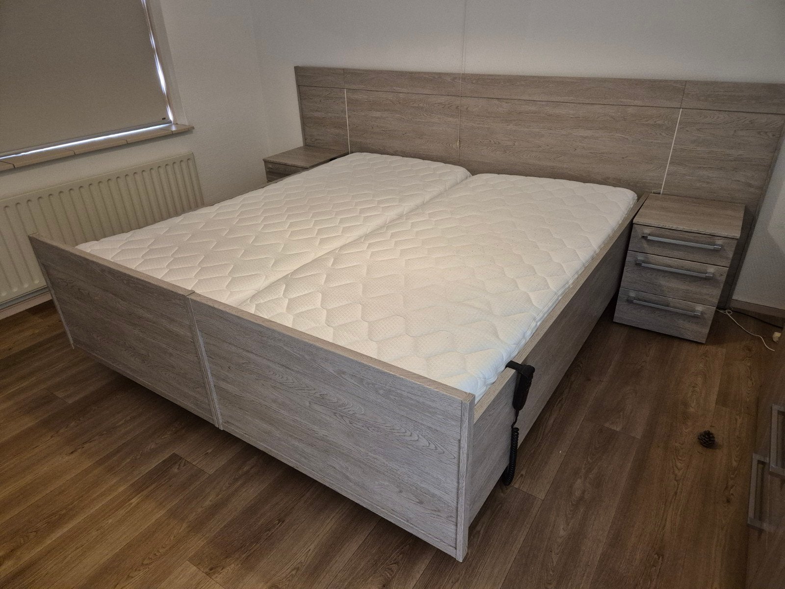 2 persoons bed, Ophalen of Verzenden, Zo goed als nieuw, Eenpersoons, 80 cm