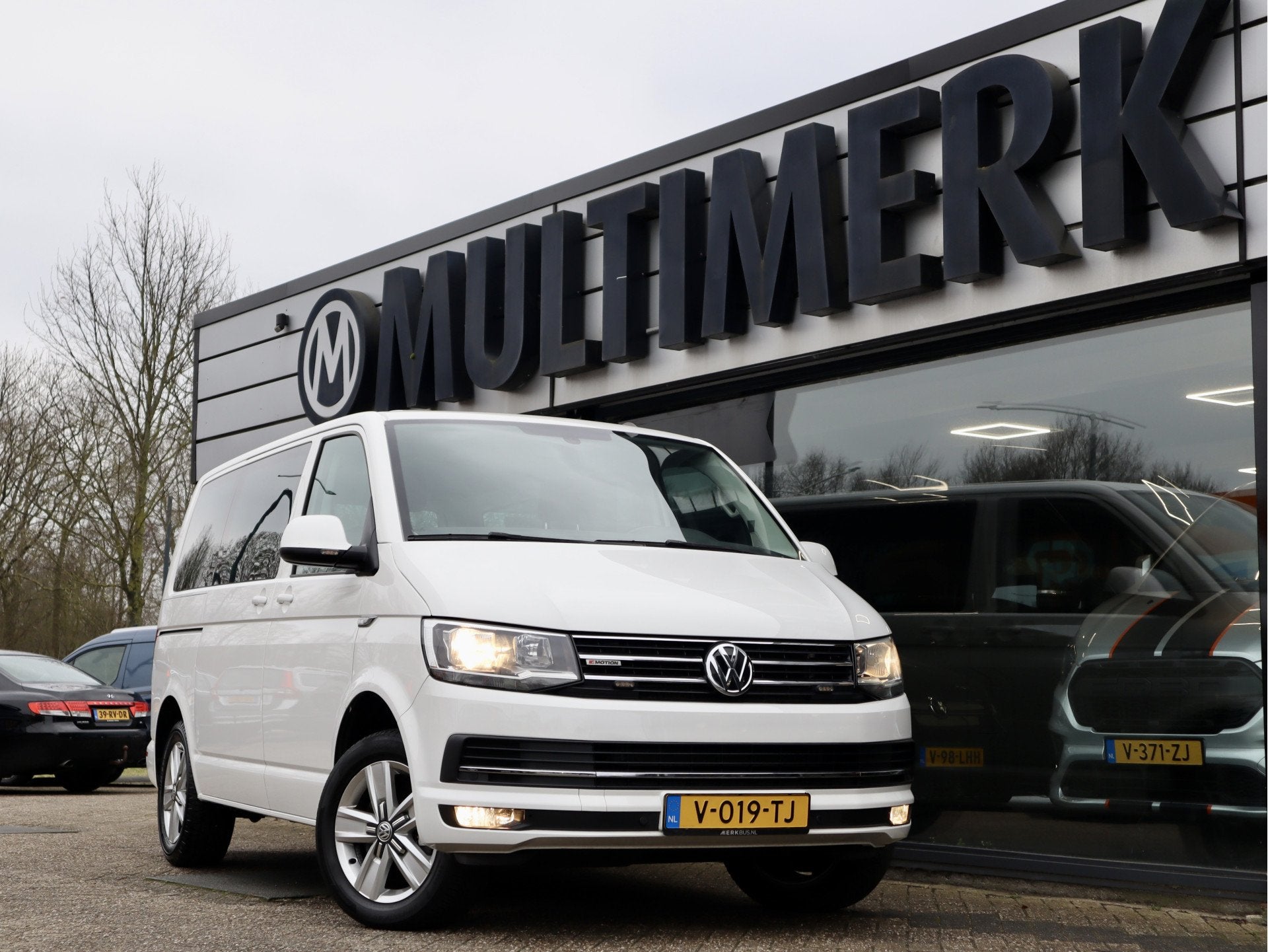 Volkswagen Transporter 2.0 TDI 4-MOTION (bj 2018), Auto's, Bestelauto's, Automaat, 15 km/l, Gebruikt, Euro 6