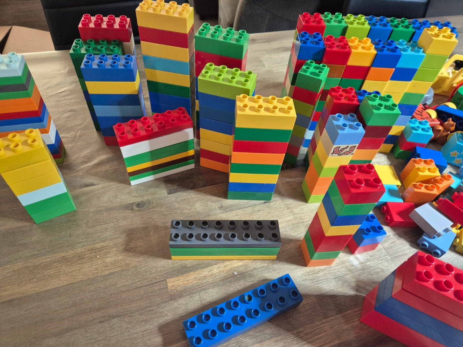 Grote partij LEGO Duplo blokken en onderdelen, Gebruikt, Ophalen of Verzenden, Inclusief minifiguren, Duplo