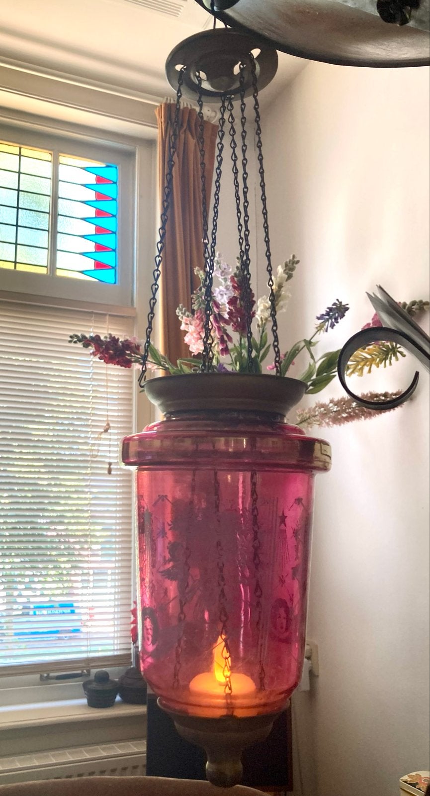 ‼️Antiek Godslampje Cranberry glas met gouden cherubijntjes, Ophalen
