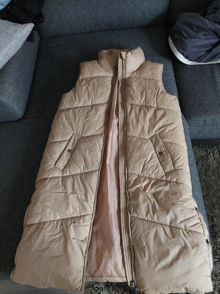 Vero Moda bodywarmer maat S - Beige/Camel, Kleding | Dames, Vero Moda, Beige, Ophalen of Verzenden, Zo goed als nieuw