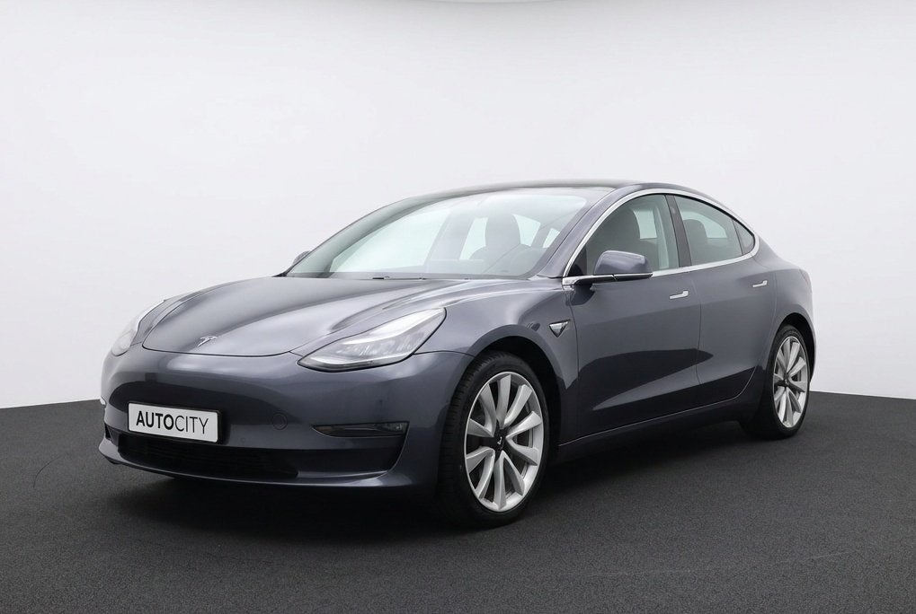 Tesla Model 3 Long Range AWD 75kWh Autopilot l FSD3 l Pano, Auto's, Tesla, Automaat, 0 cilinders, 530 km, Stoelverwarming