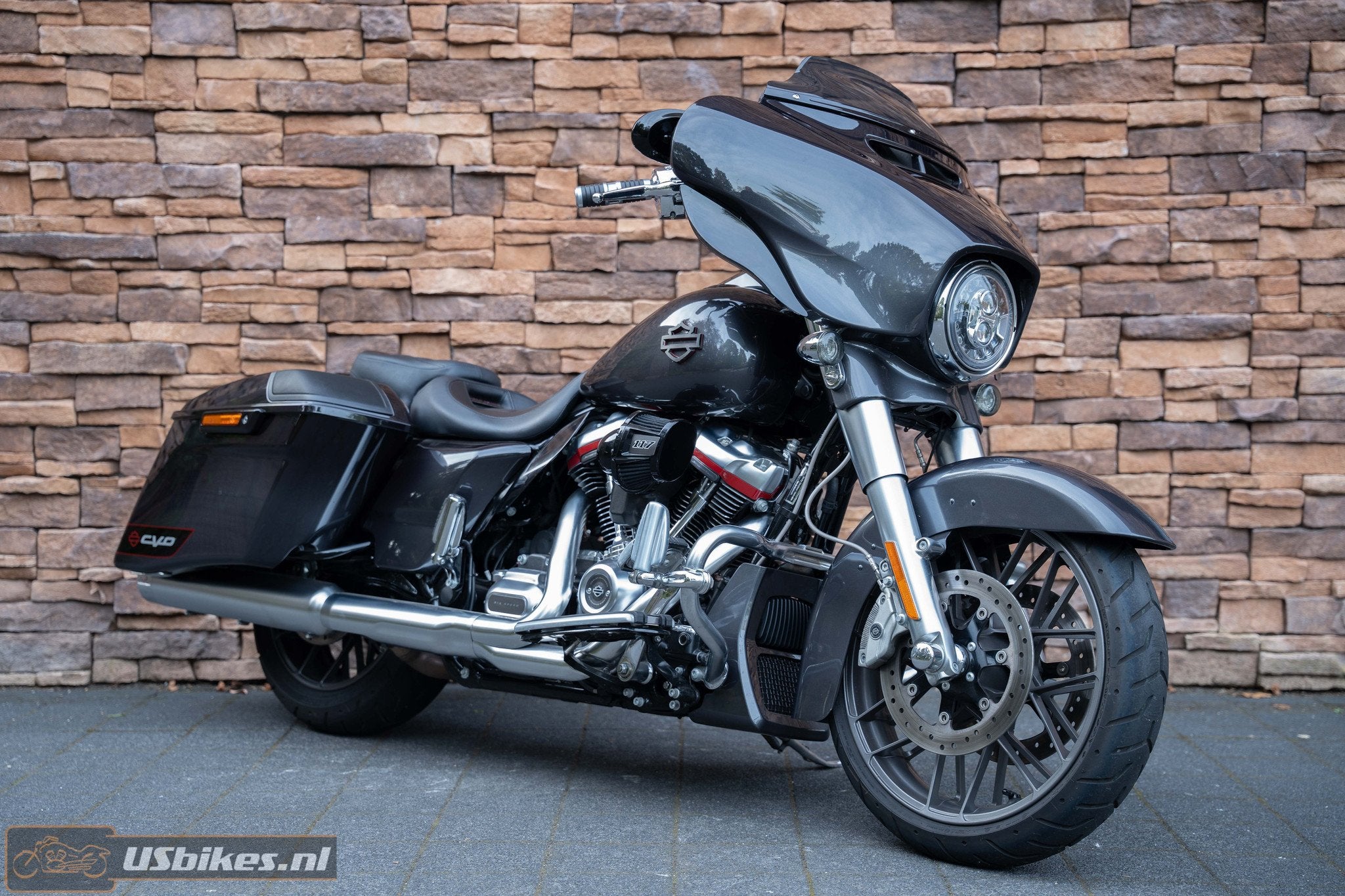Harley-Davidson FLHXSE Street Glide CVO 117 (bj 2020), Info@harley-davidson.com, 1917 cc, Harley--Davidson, Handgeschakeld