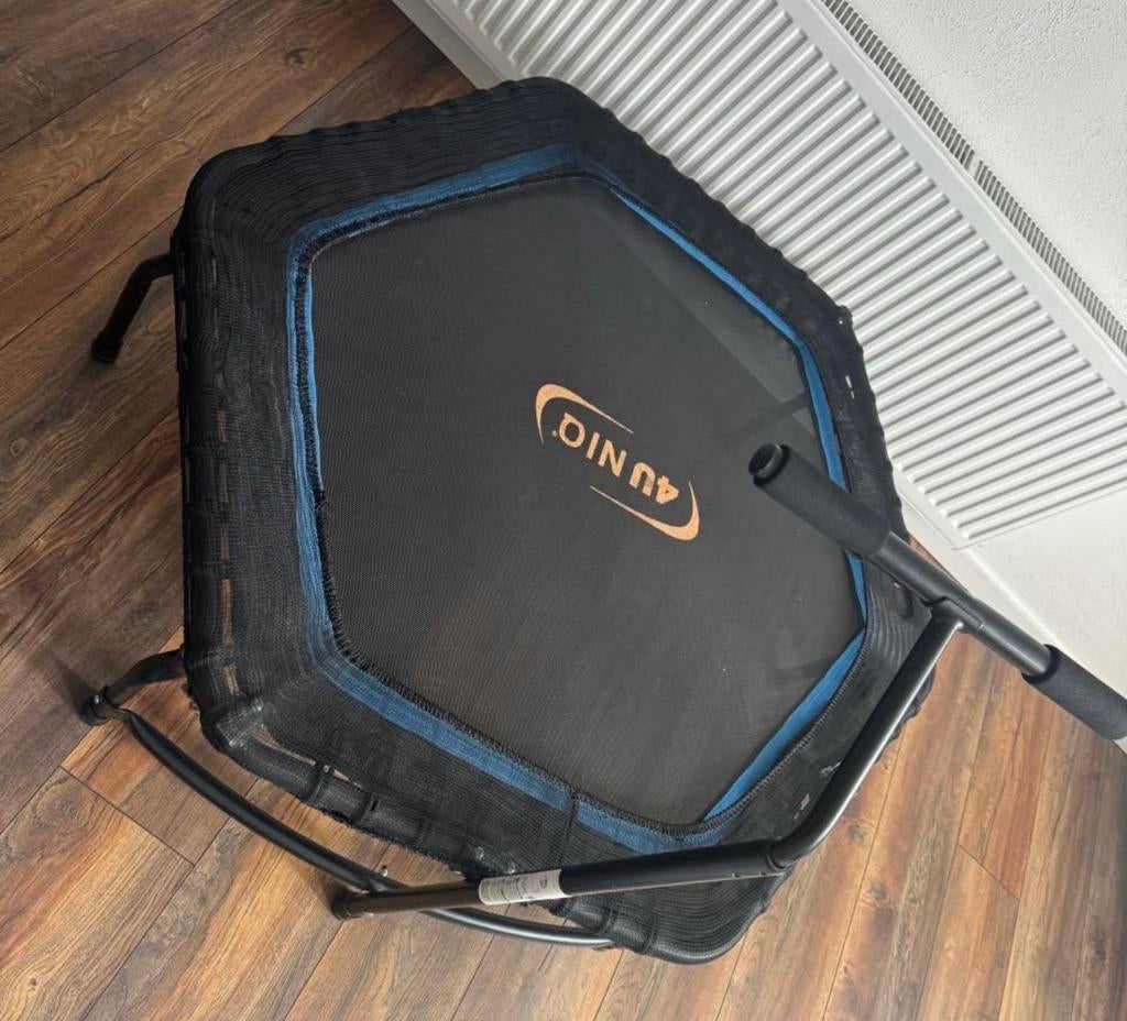 Sport of Kinder trampoline 130 cm met handvat, Ophalen, Gebruikt