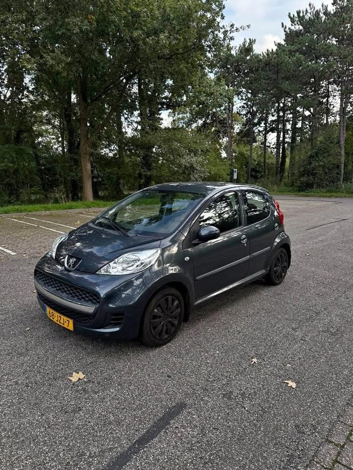Peugeot 107 automaat NAP nieuwe APK, Ophalen, Voor, Nieuw, Bumper