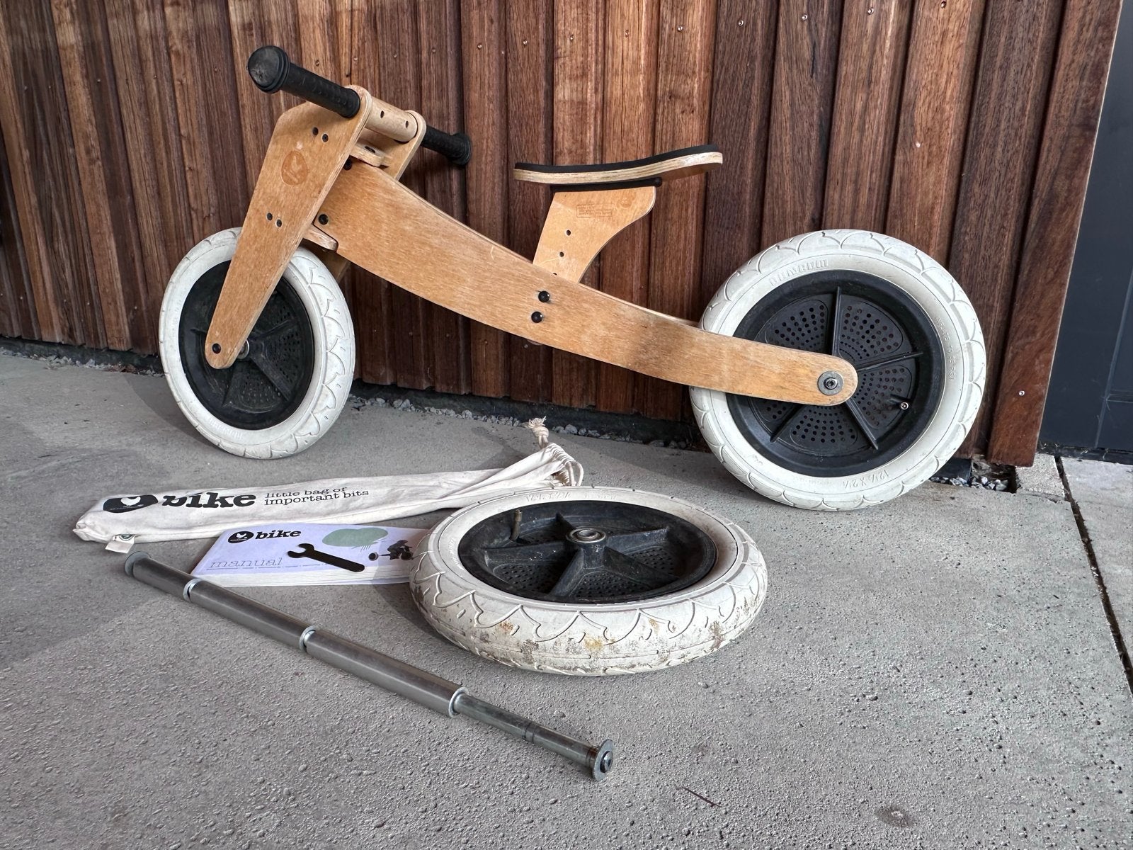 Houten Wishbone Loopfiets, Ophalen, Gebruikt, Loopfiets