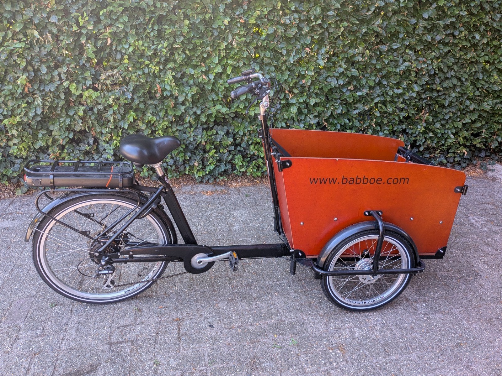 Babboe Big E bakfiets uit 2017 met elektrische ondersteuning, Ophalen, Gebruikt, 4 kinderen of meer, Huif