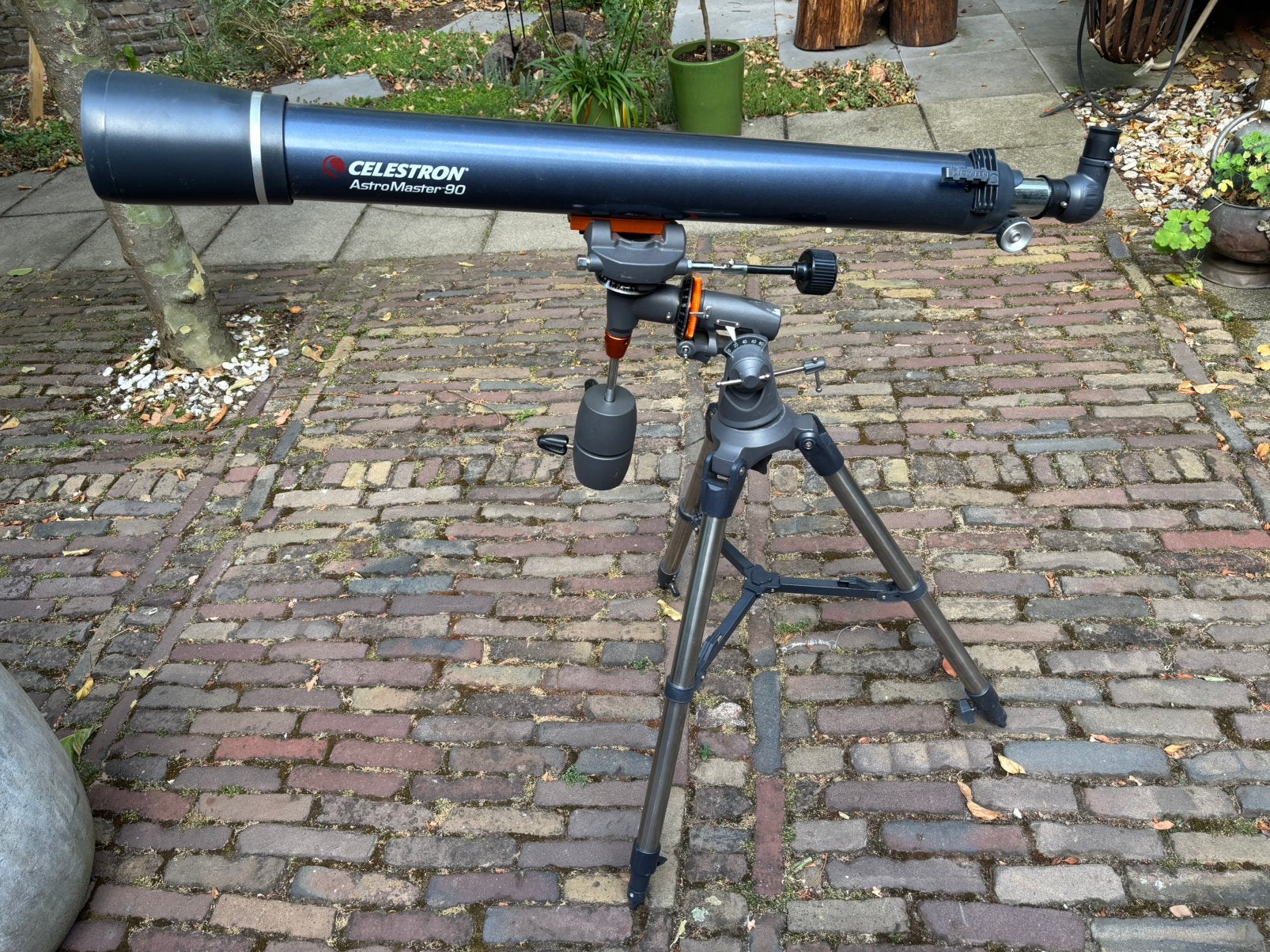 Celestron AstroMaster 90 telescoop, Audio, Tv en Foto, Optische apparatuur | Telescopen, Ophalen, Zo goed als nieuw, 80 tot 200 mm