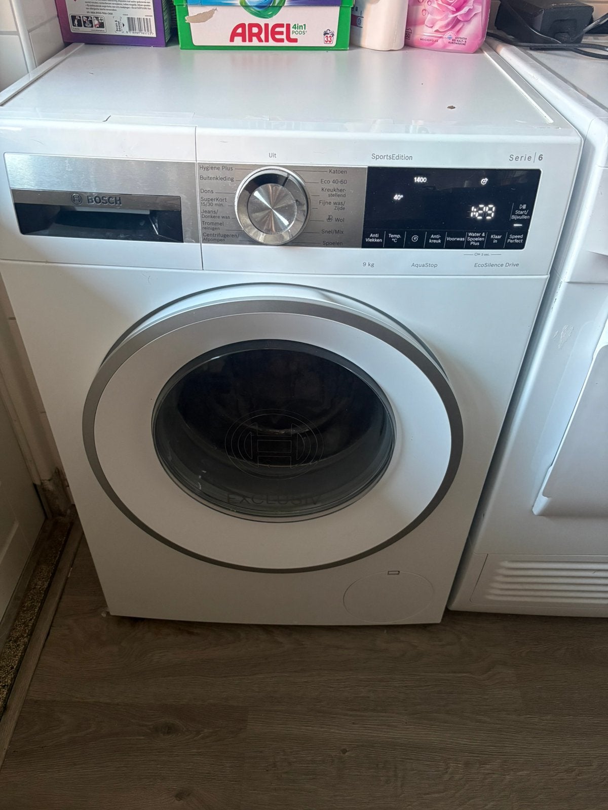 wgg24409NL/01 super wasmachine, Witgoed en Apparatuur, Ophalen, Zo goed als nieuw, 1200 tot 1600 toeren