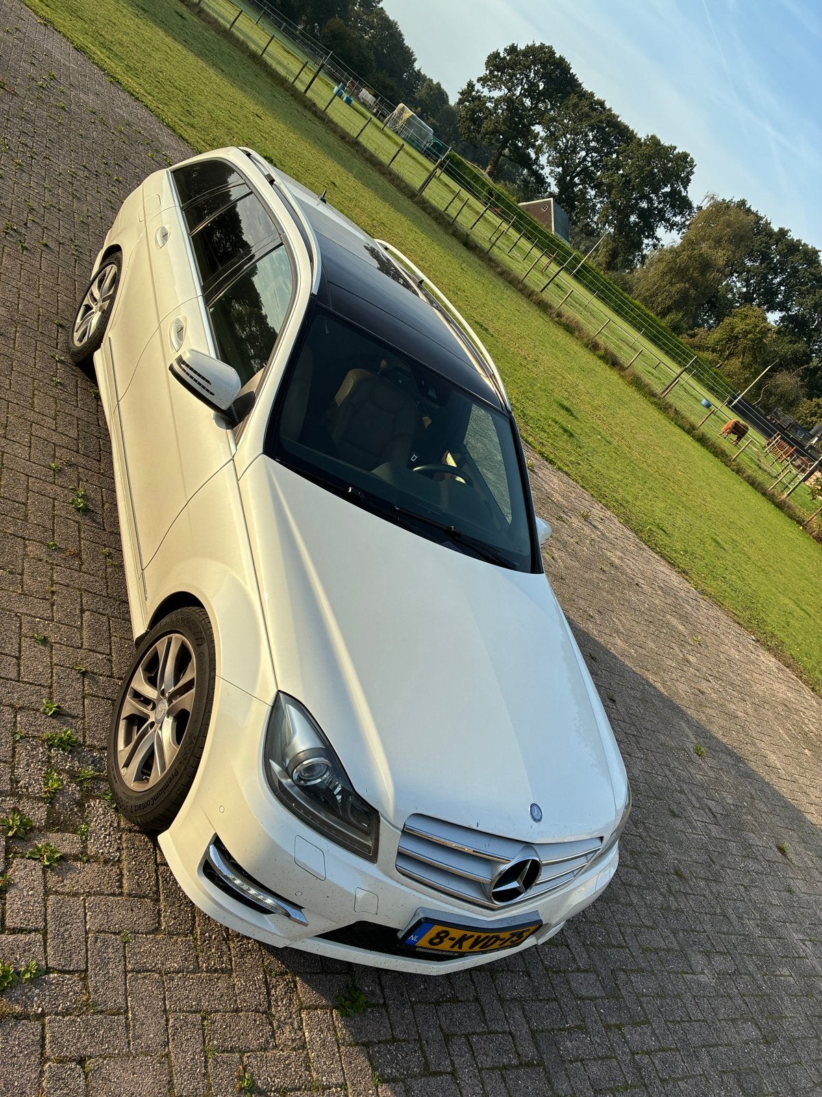 Foto 5 van Mercedes-Benz C-Klasse Estate AUT, Weinig KM!