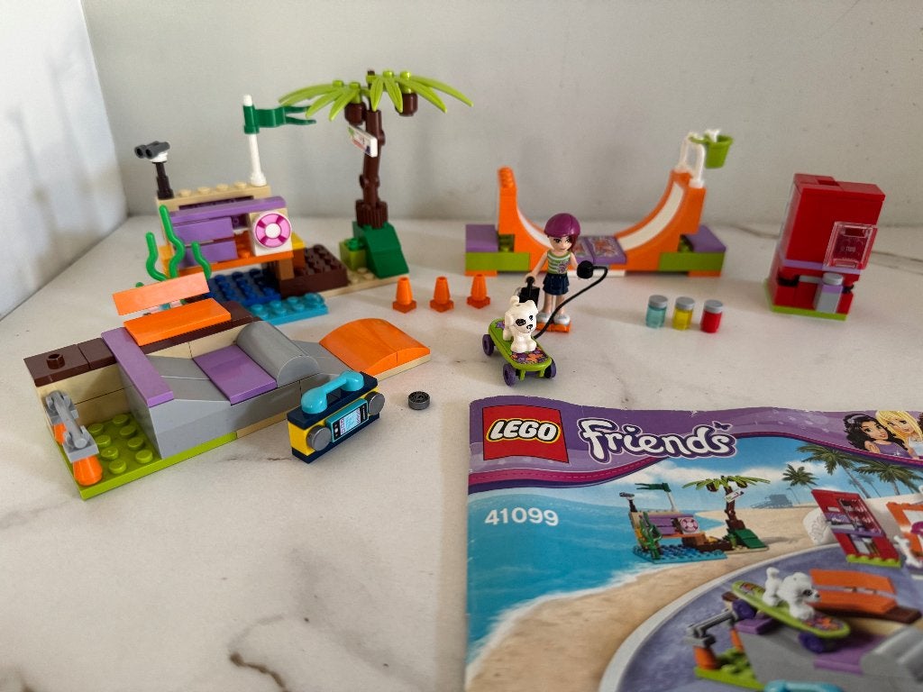 41099 Lego Friends Heartlake Skate Park COMPLEET, Lego, Friends, Ophalen of Verzenden, Zo goed als nieuw
