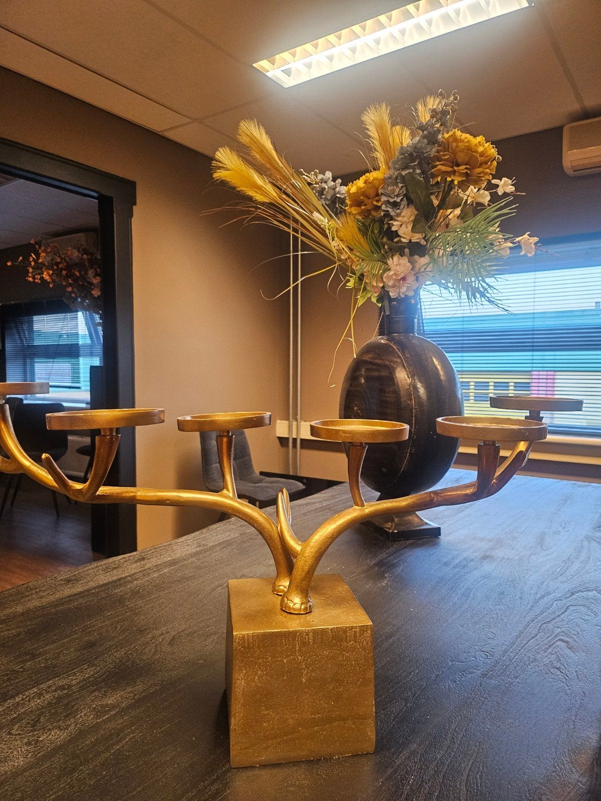 Gouden Kandelaar met Meerdere Armen - Modern Design, Huis en Inrichting, Woonaccessoires | Kandelaars en Kaarsen, Gebruikt, Ophalen of Verzenden