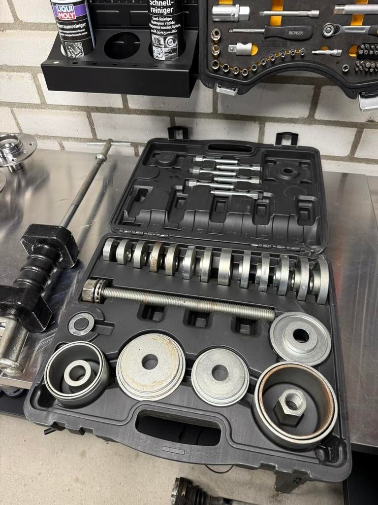 Wiellager demontage gereedschap wielnaaf slagtrekker, Auto diversen, Autogereedschap, Ophalen, Zo goed als nieuw
