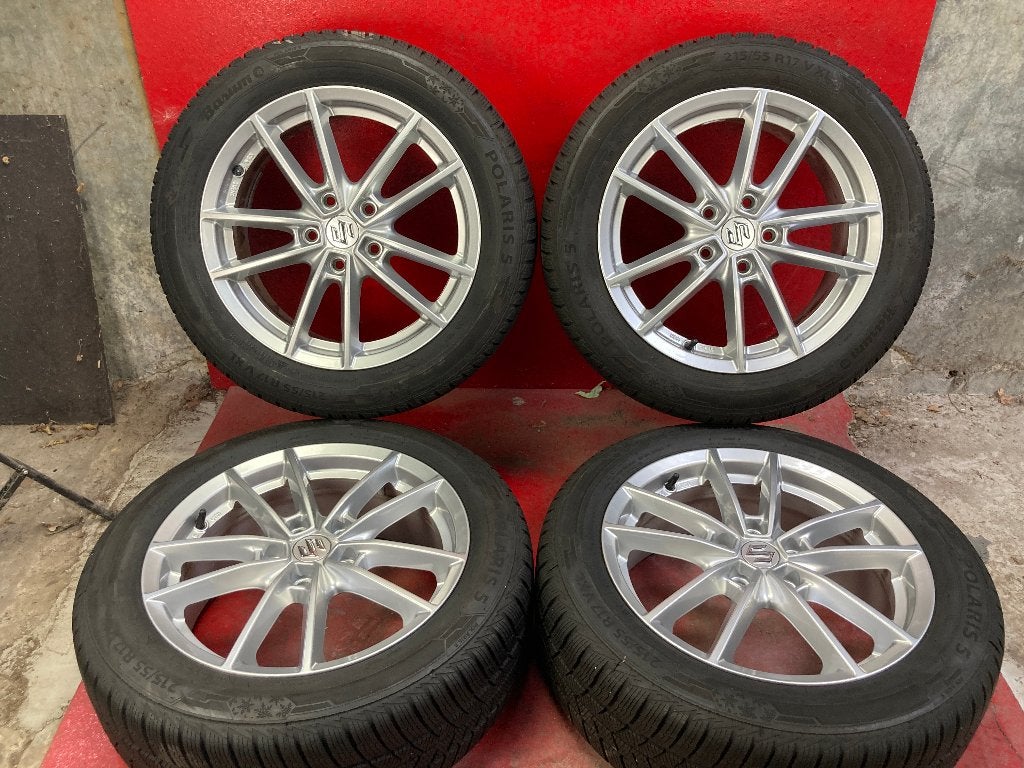 Winterbanden Suzuki Vitara / S Cross / SX4 215/55R17, ., Banden en Velgen, 17 inch, .