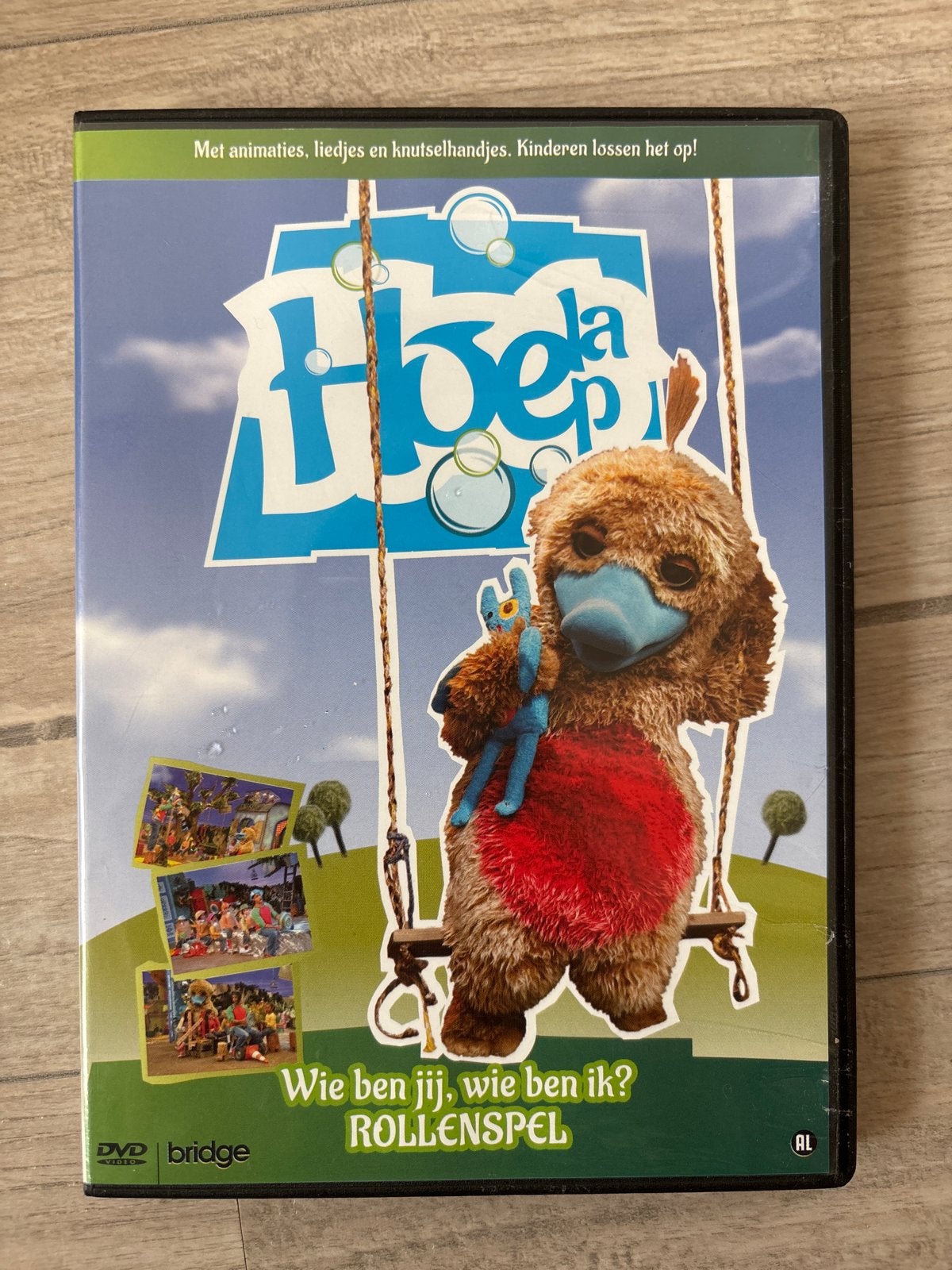HoelaHoep - Wie ben jij, wie ben ik? Rollenspel DVD, Gebruikt, Alle leeftijden, Educatief, Film