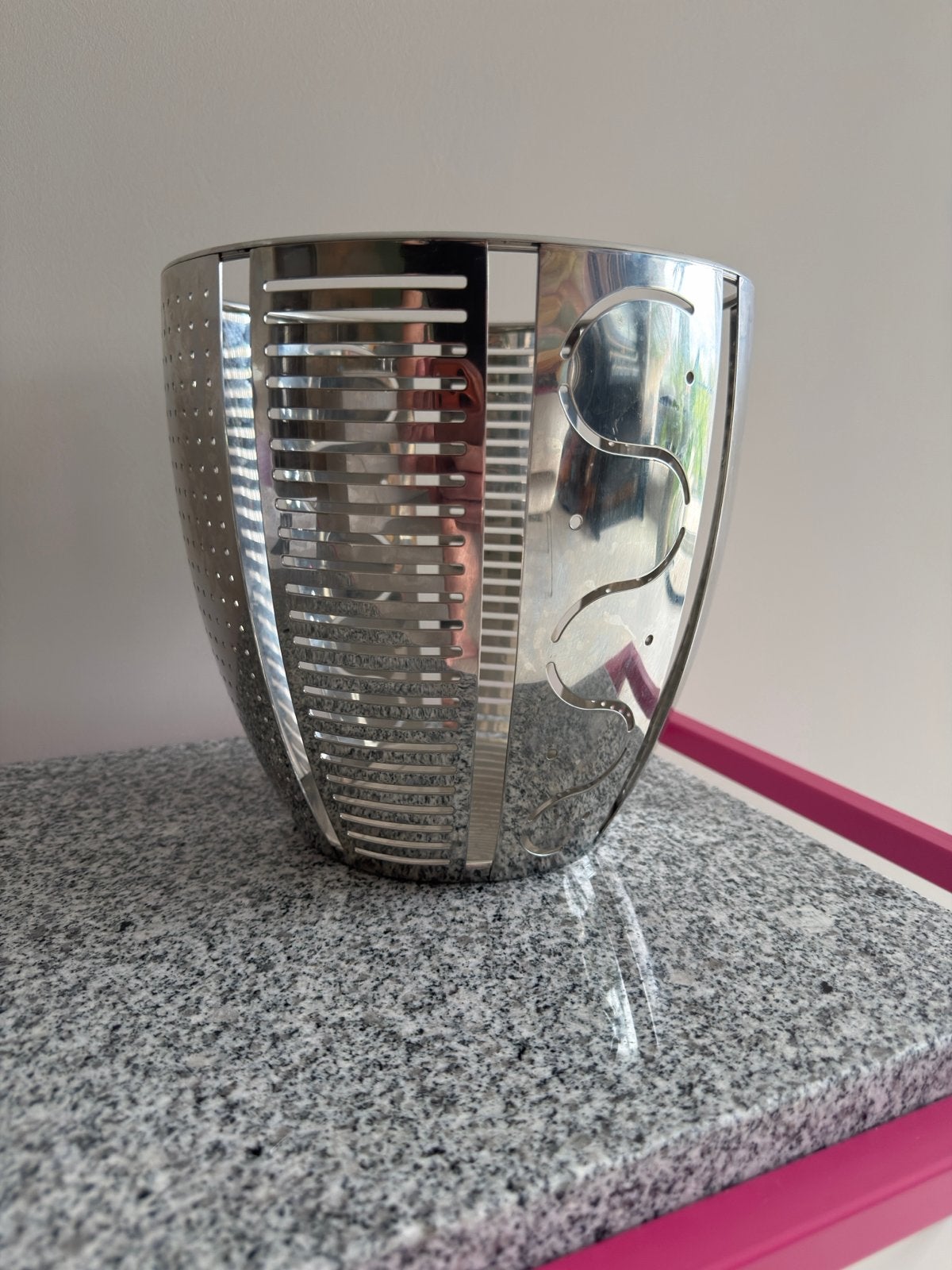 Alessi Citrus schaal type Helmut, RVS, Schaal, Rond, Ophalen of Verzenden, Zo goed als nieuw