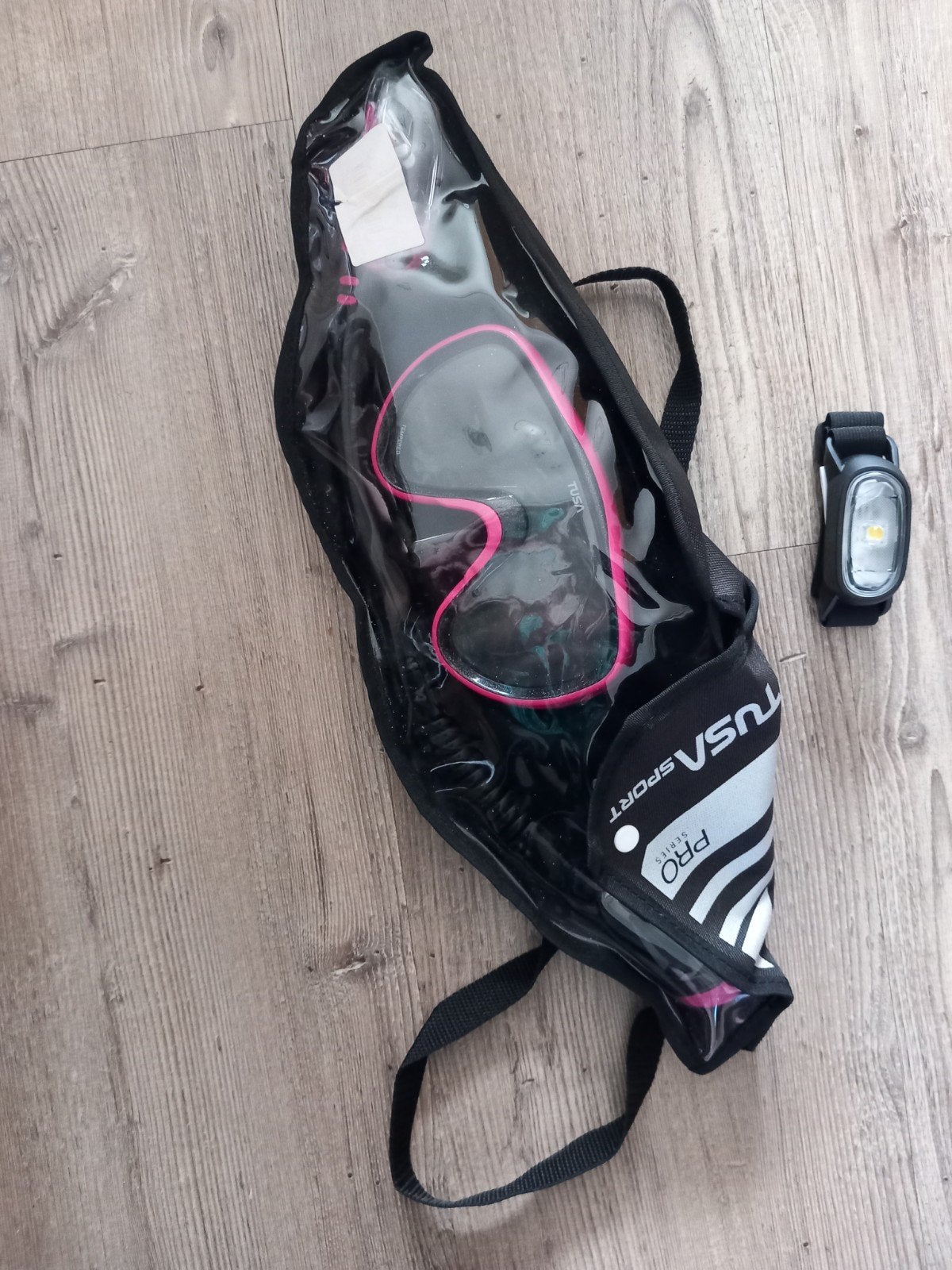 Tusa Sport Duikbril, Snorkel en Duiklamp Set, Watersport en Boten, Duiken, Ophalen of Verzenden, Zo goed als nieuw, Duikbril of Snorkel