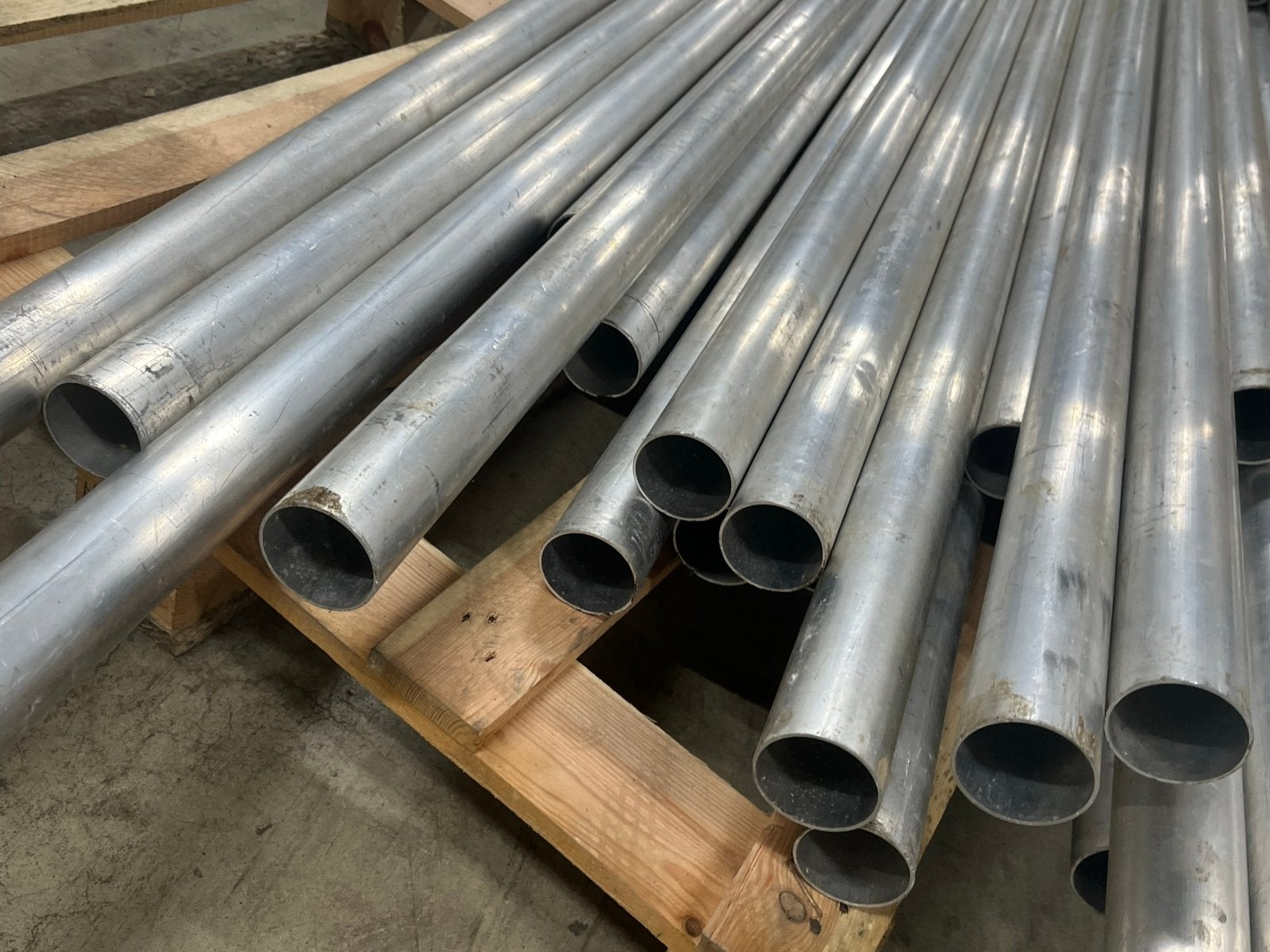 Diverse aluminium buizen - Ideaal voor constructie en projec, Doe-het-zelf en Verbouw, Metalen, Ophalen, Gebruikt, Aluminium