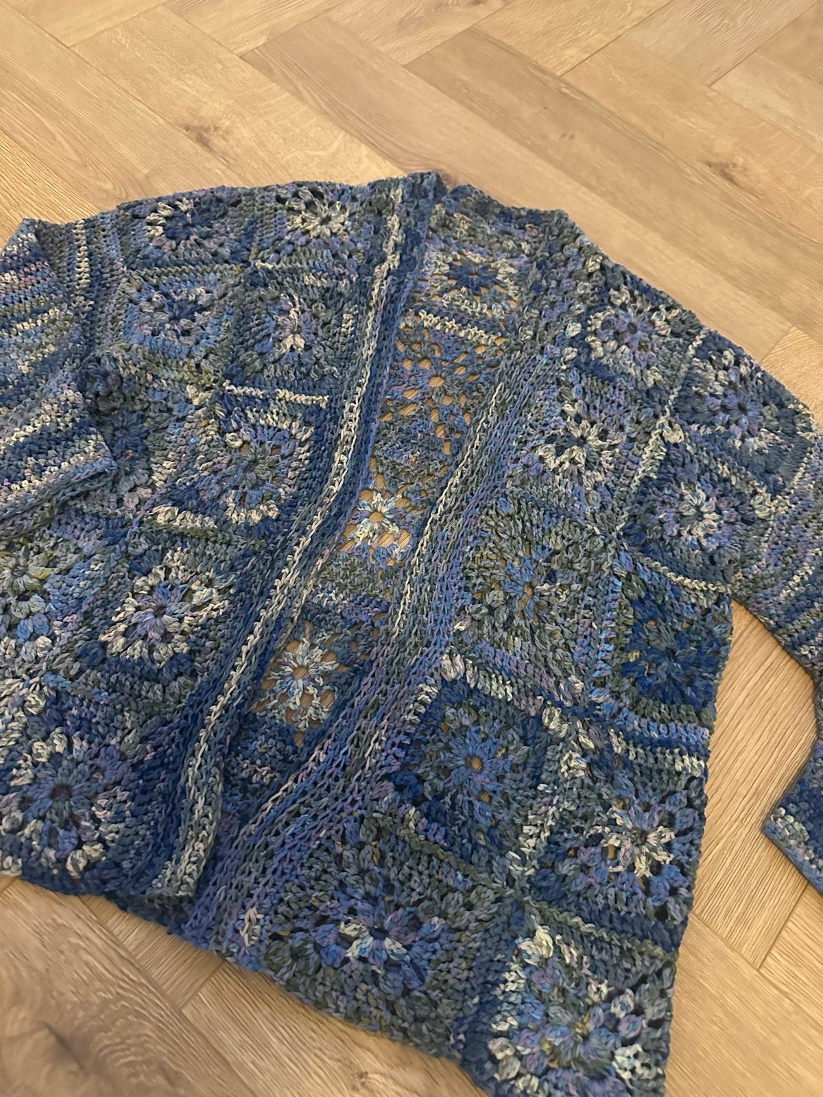 Handgemaakt Gehaakt Vest - Blauw (M/L), Ophalen of Verzenden, Zo goed als nieuw, Maat 42/44 (L), Blauw