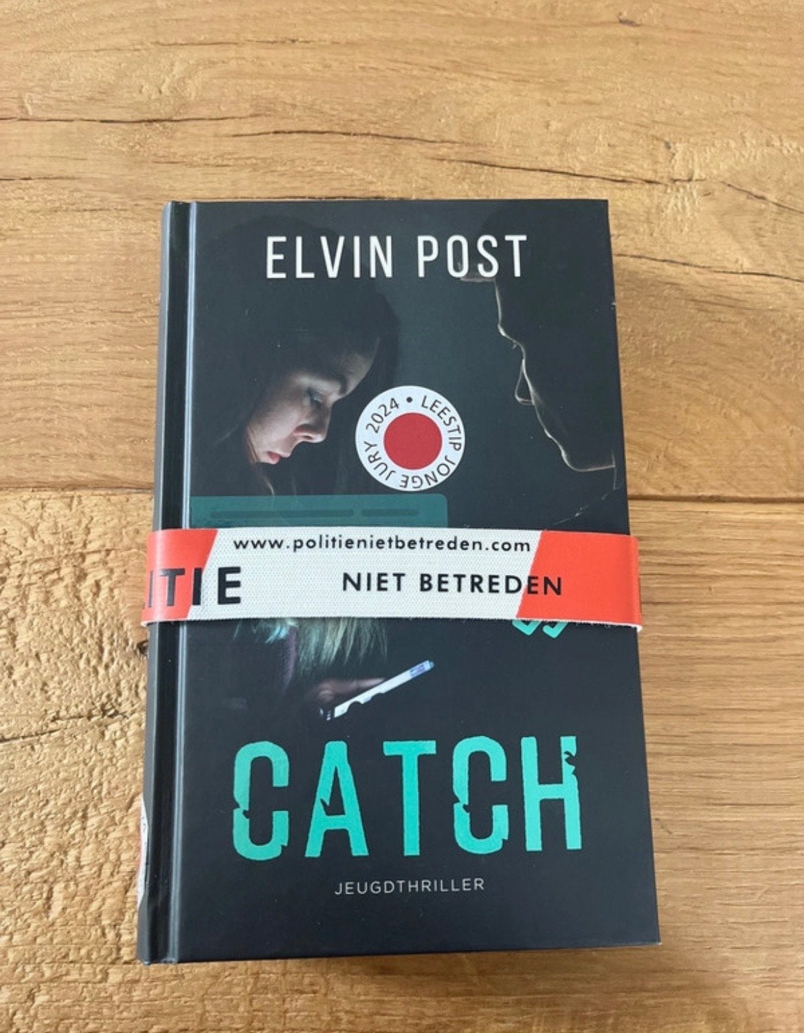 Elvin Post - Catch (Jeugdthriller), Boeken, Ophalen of Verzenden, Zo goed als nieuw, Nederland