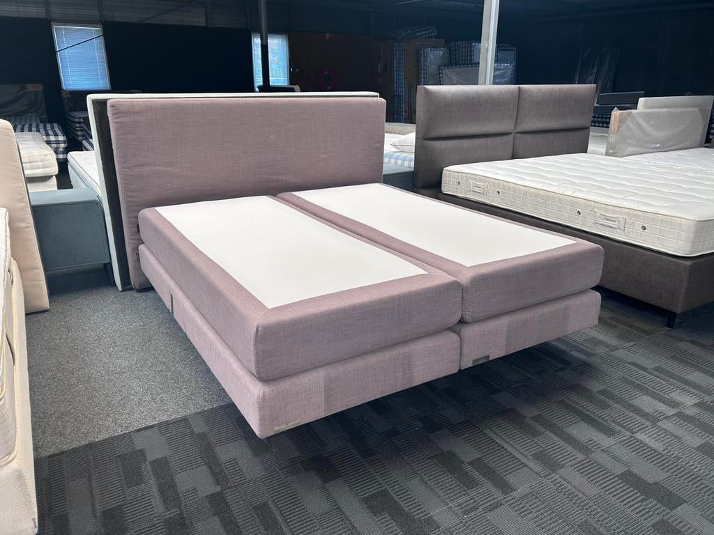 Caresse boxspring elektrisch verstelbaar 180x200 SALE, Ophalen of Verzenden, Zo goed als nieuw