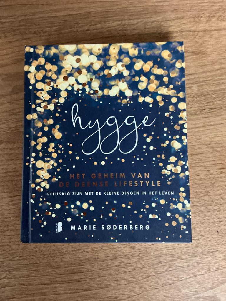 Hygge: Het geheim van de Deense lifestyle - Marie Søderberg, Ophalen of Verzenden, Zo goed als nieuw