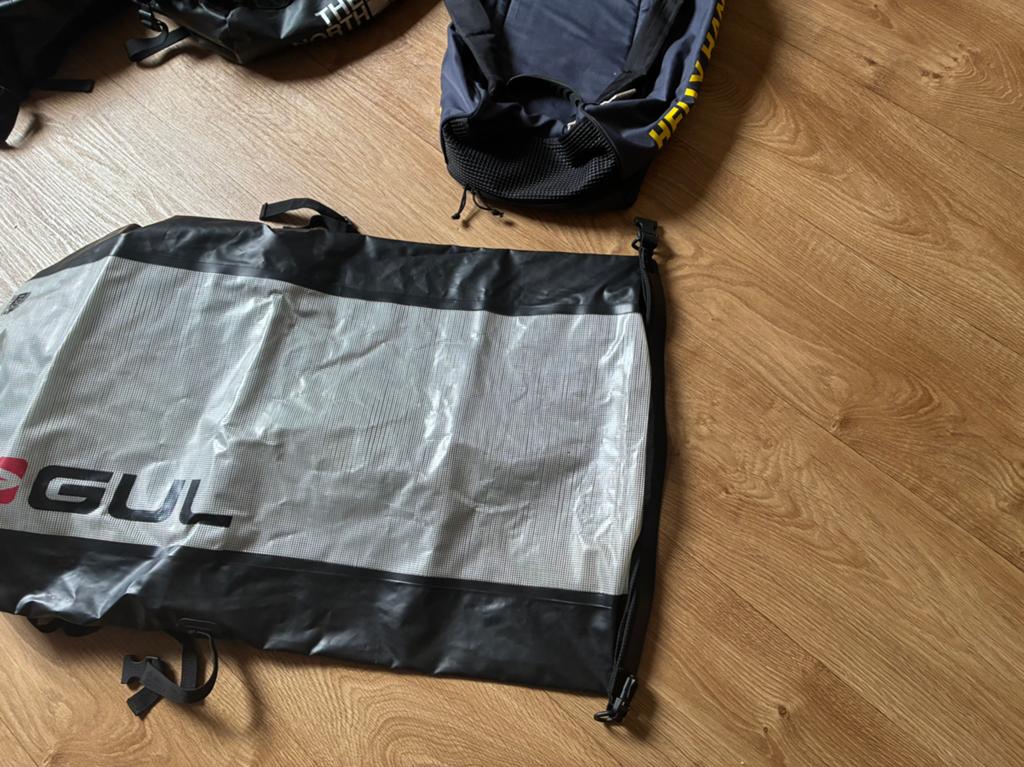 Gul waterdichte duffeltas/rugzak 100 liter, Geen board, Ophalen of Verzenden