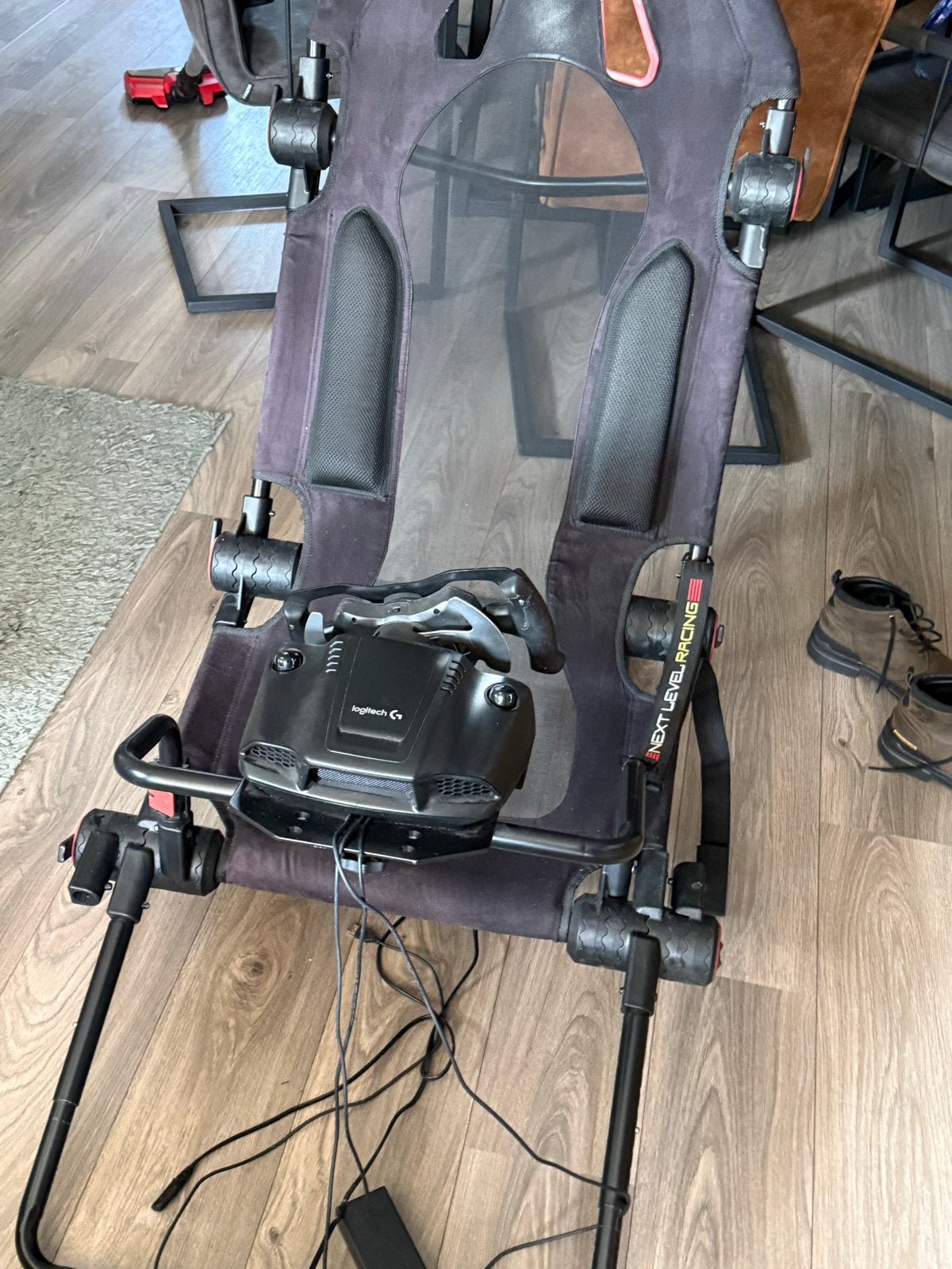 Next Level Racing stoel met Logitech stuur en pedalen, Ophalen, Overige merken, Gebruikt