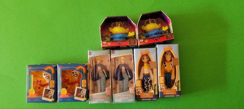 Disney mini brands, Ophalen of Verzenden, Speelkaart(en)