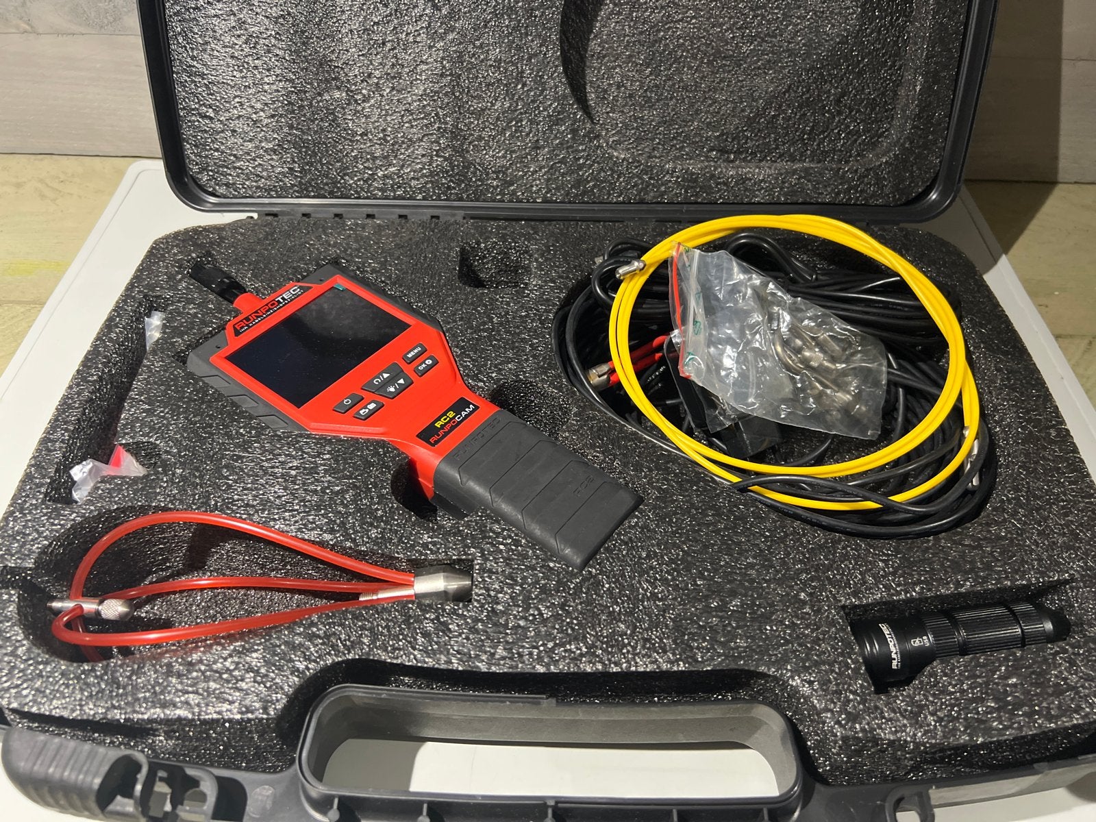 RUNPOTEC RC2 SuperCam - Kabelinvoersysteem met camera, Ophalen of Verzenden