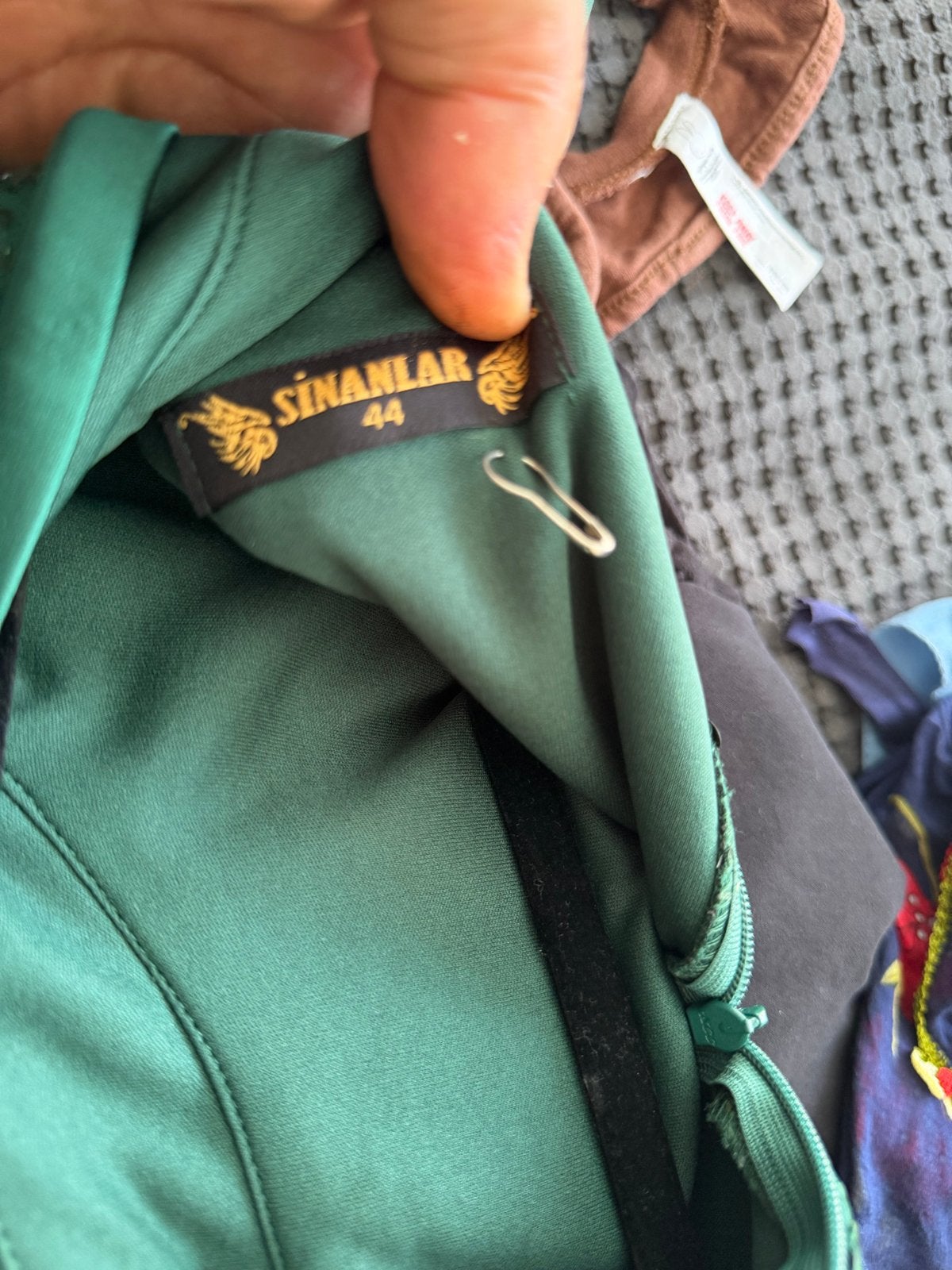 Prachtige Groene Galajurk met Pailletten - Maat 44, Kleding | Dames, Jurken, Maat 46/48 (XL) of groter, Ophalen of Verzenden, Zo goed als nieuw
